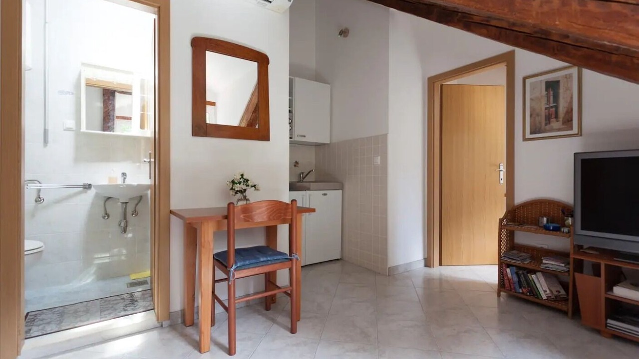 Photo of Livingroom in Pile