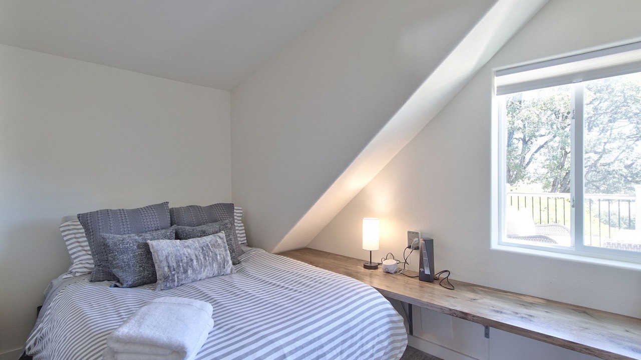 Photo of Others in Carlton