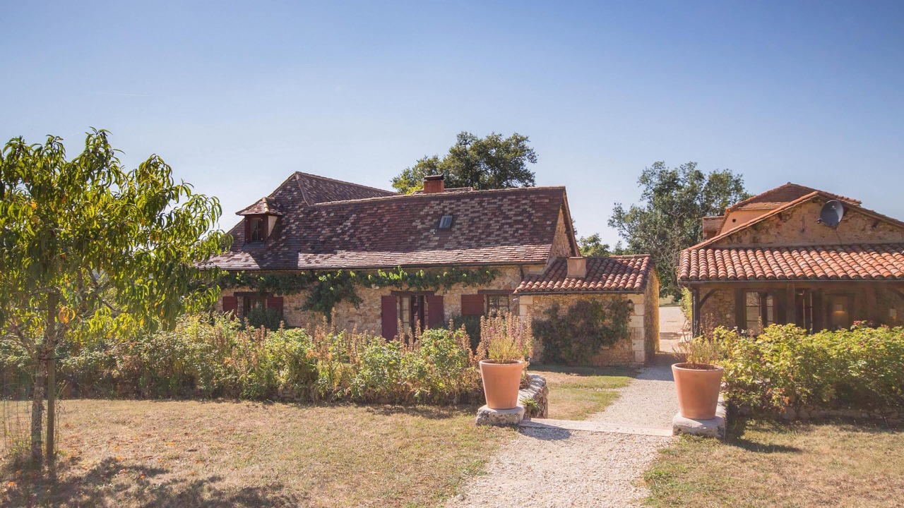 Photo of Outdoor in Issac