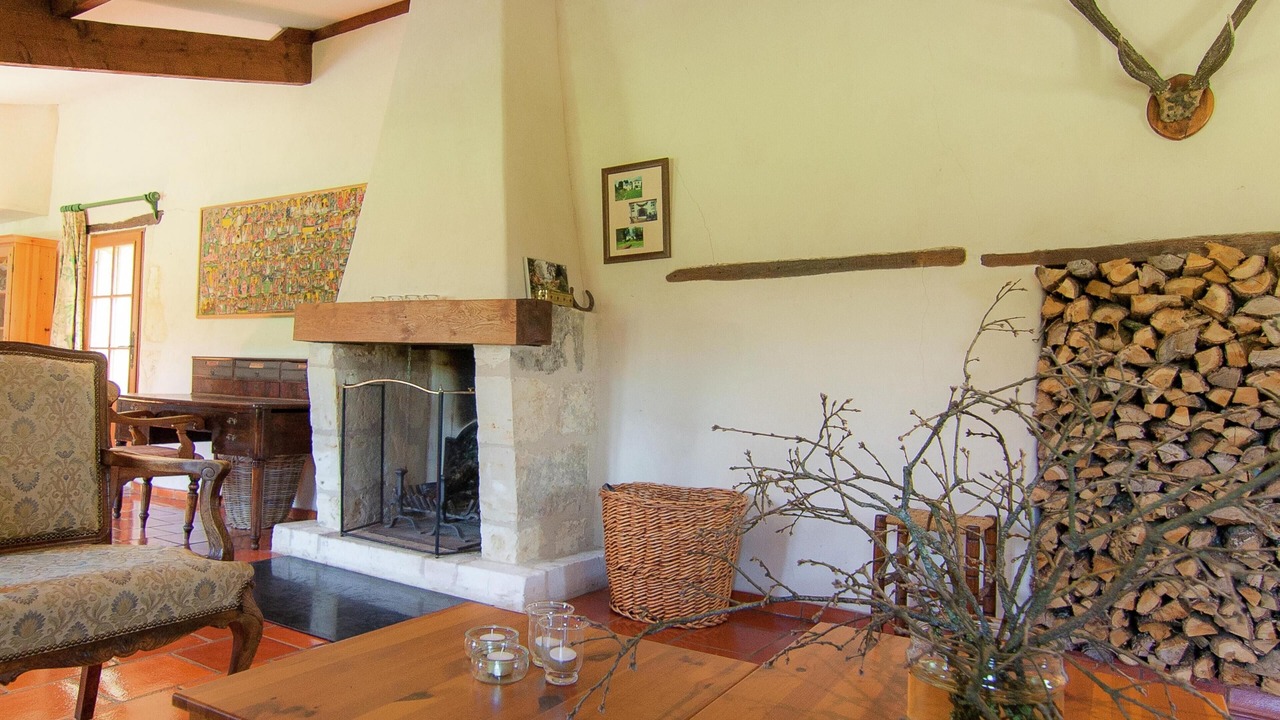 Photo of Livingroom in Issac