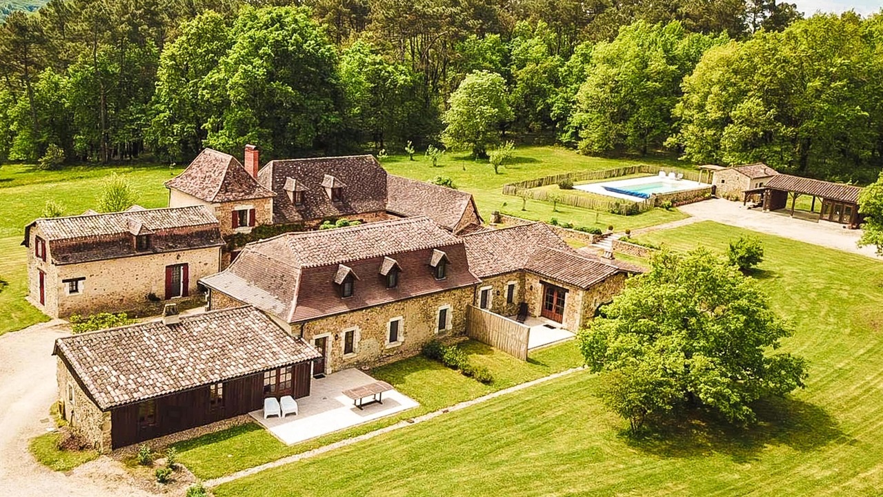 Photo of Outdoor in Issac