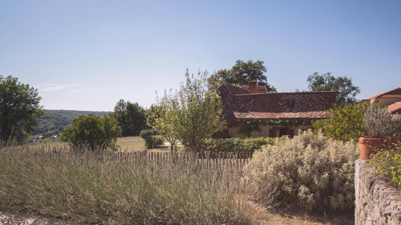 Photo of Others in Issac