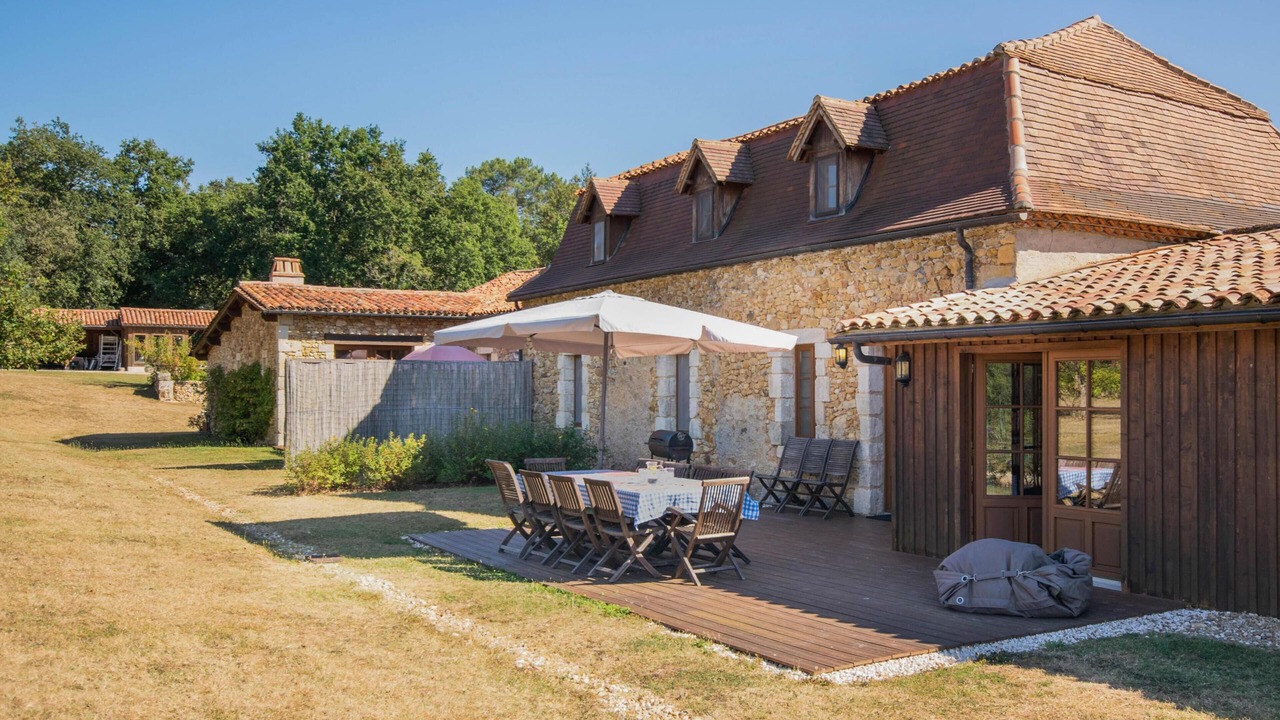 Photo of Outdoor in Issac