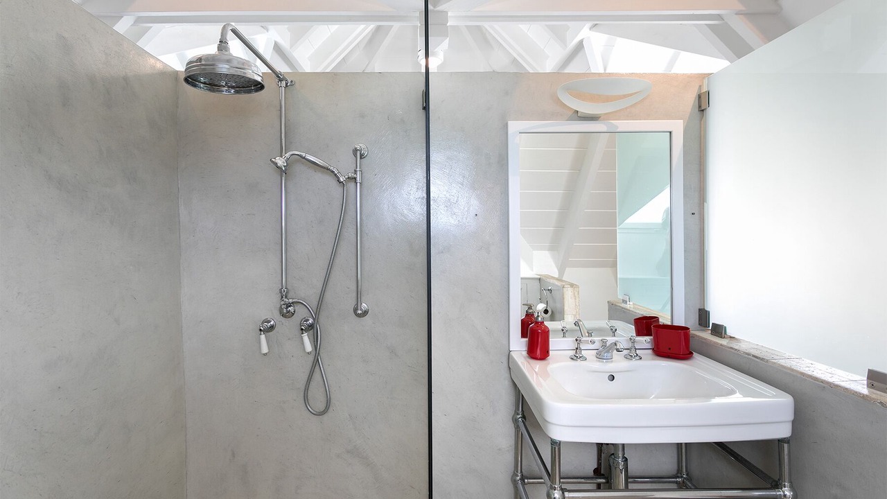 Photo of Bathroom in Les Terres Basses