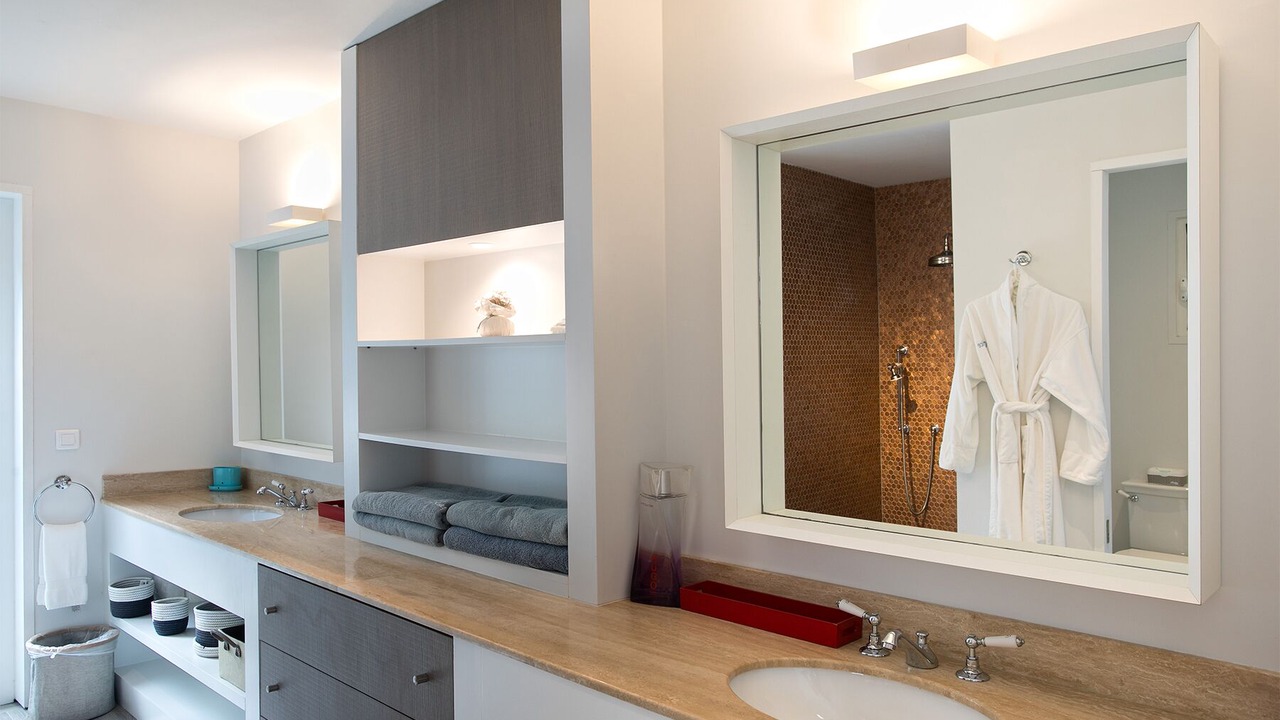 Photo of Bathroom in Les Terres Basses