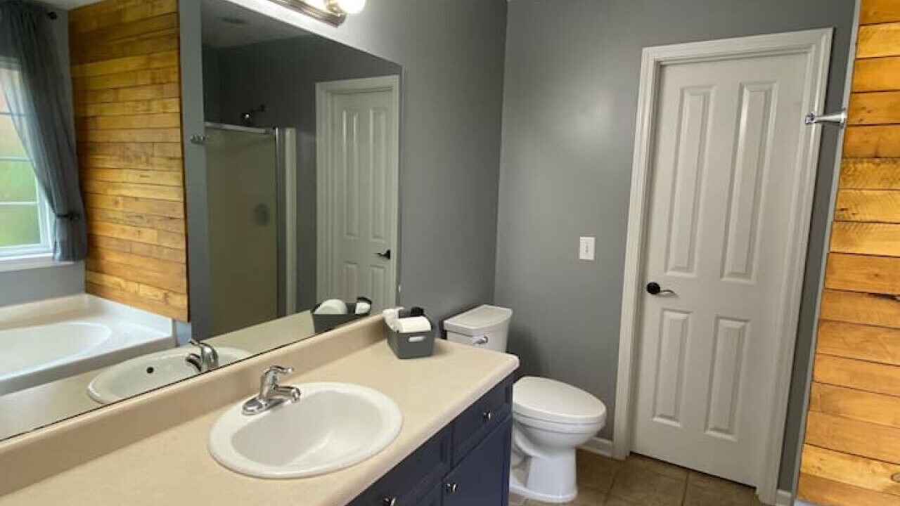 Photo of Bathroom in Auburn