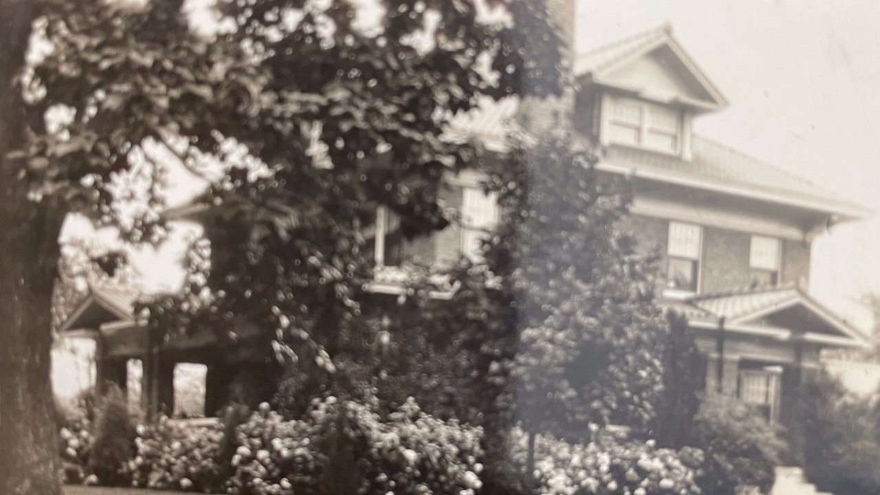 Photo of Others in Walnut Street