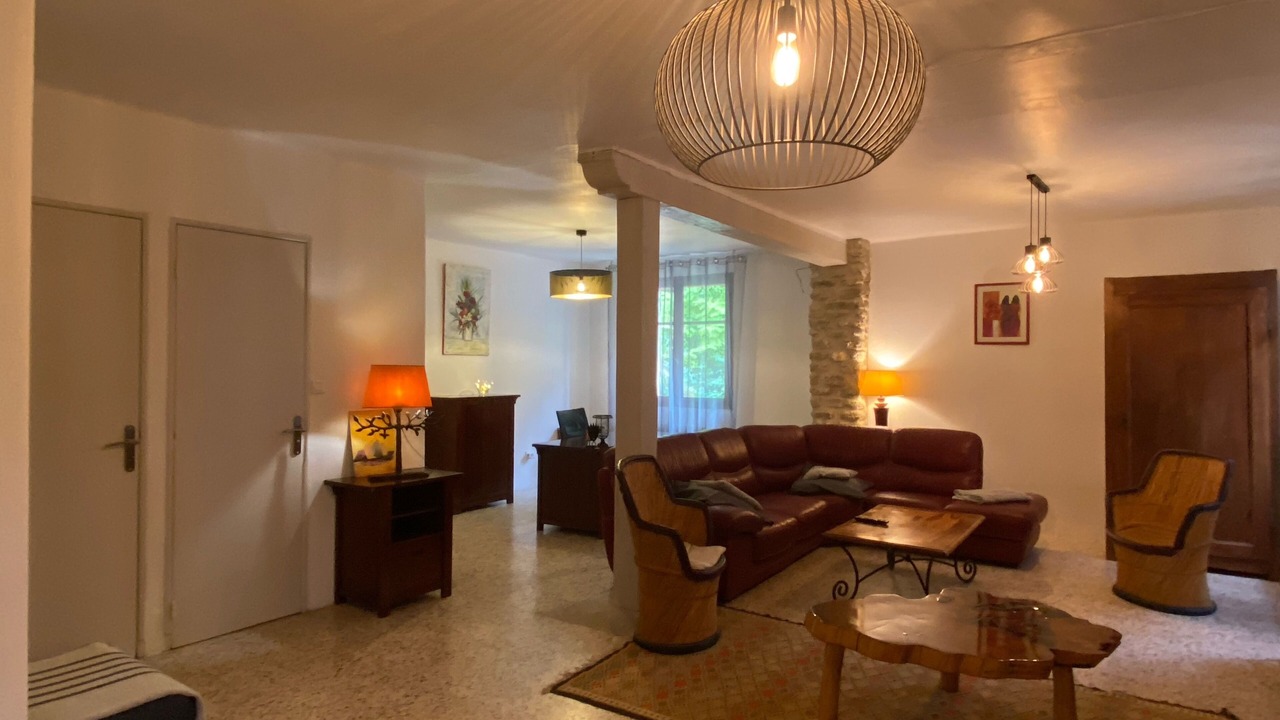 Photo of Others in Merindol