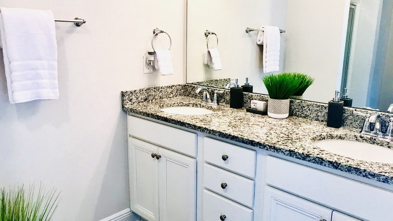 Photo of Bathroom in Upper Grand Lagoon