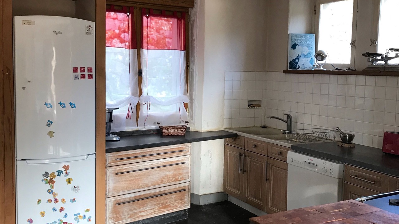 Photo of Kitchen in Saint-Cirgues-de-Jordanne