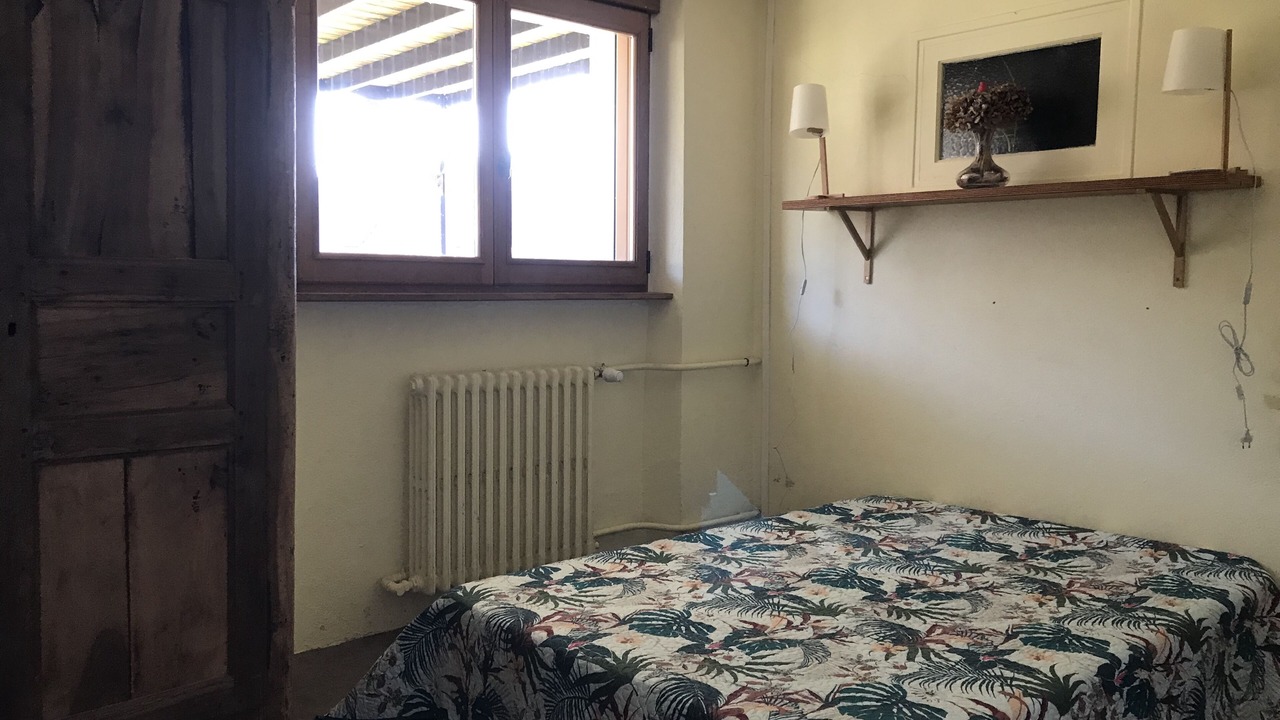 Photo of Bedroom in Saint-Cirgues-de-Jordanne