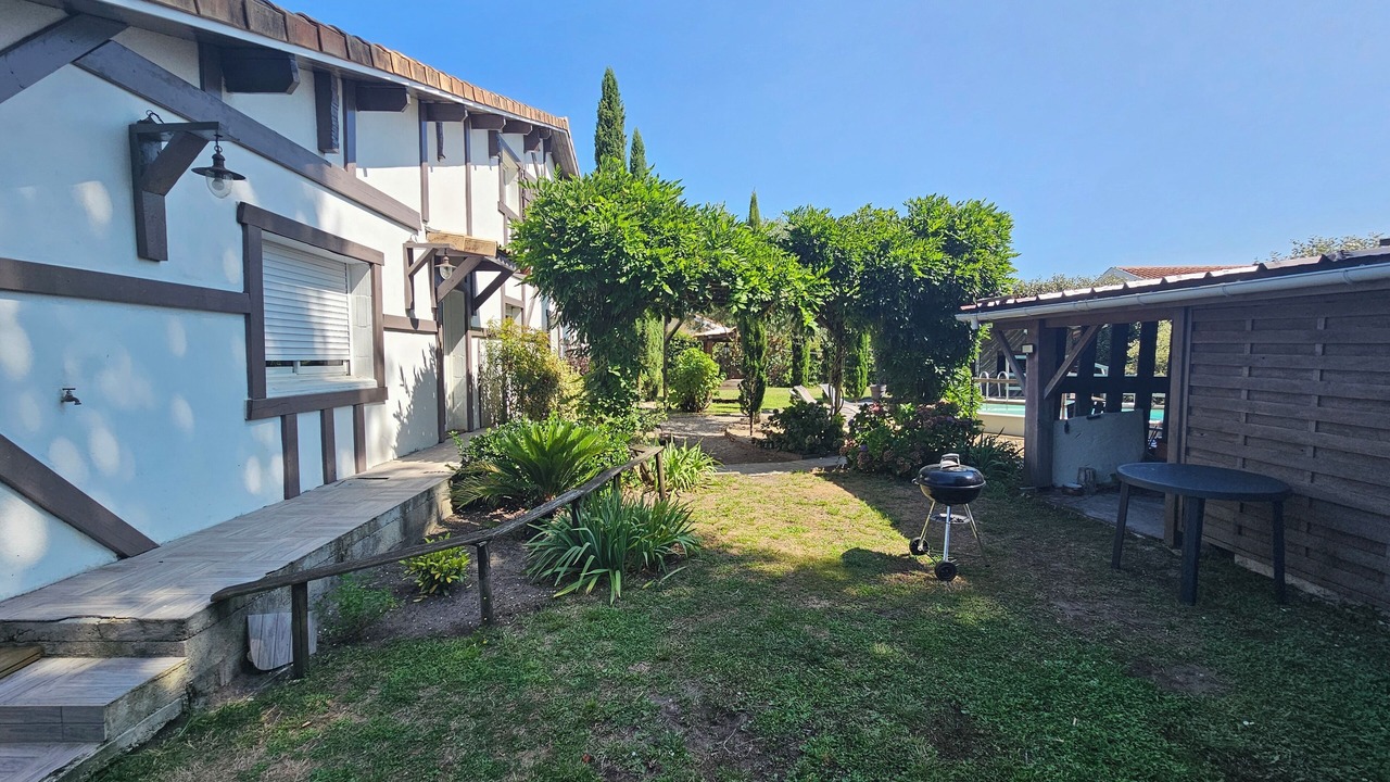 Photo of Patio Balcony in Sainte-Eulalie-en-Born