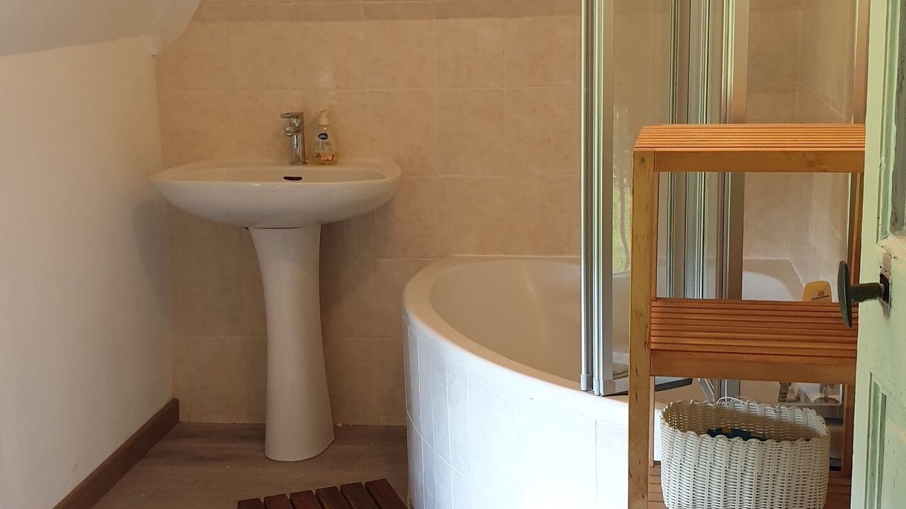 Photo of Bathroom in Lieurey