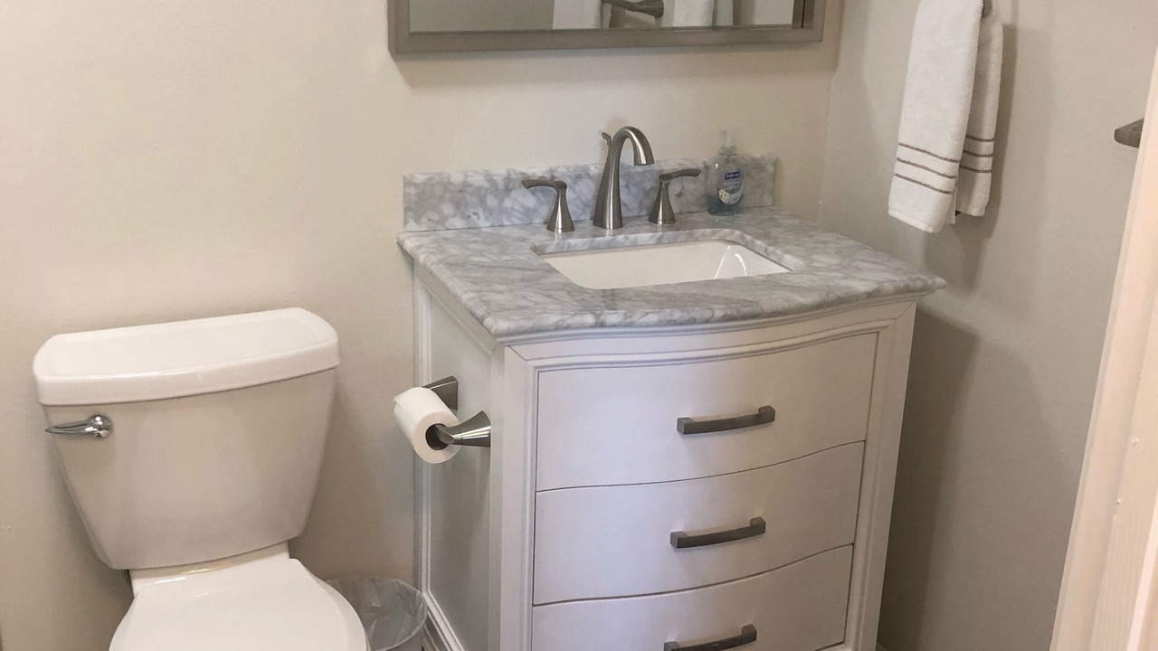 Photo of Bathroom in Rockwell