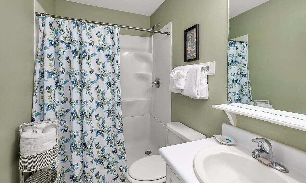 Photo of Bathroom in Demere Park