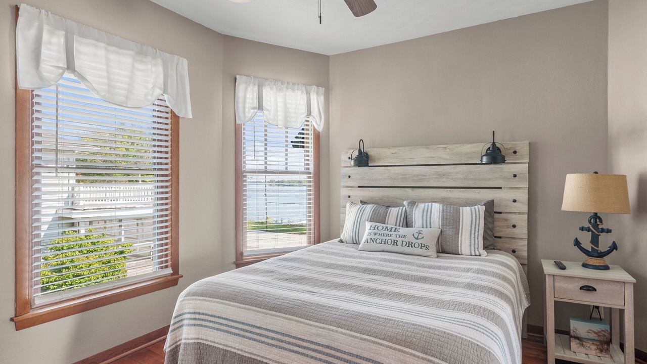 Photo of Bedroom in Bryant