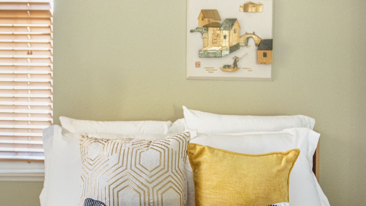 Photo of Others in Dublin