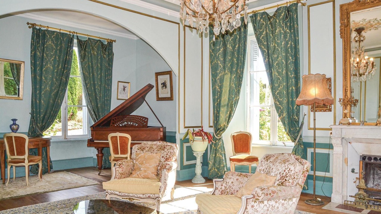 Photo of Bedroom in Mouterre-Silly