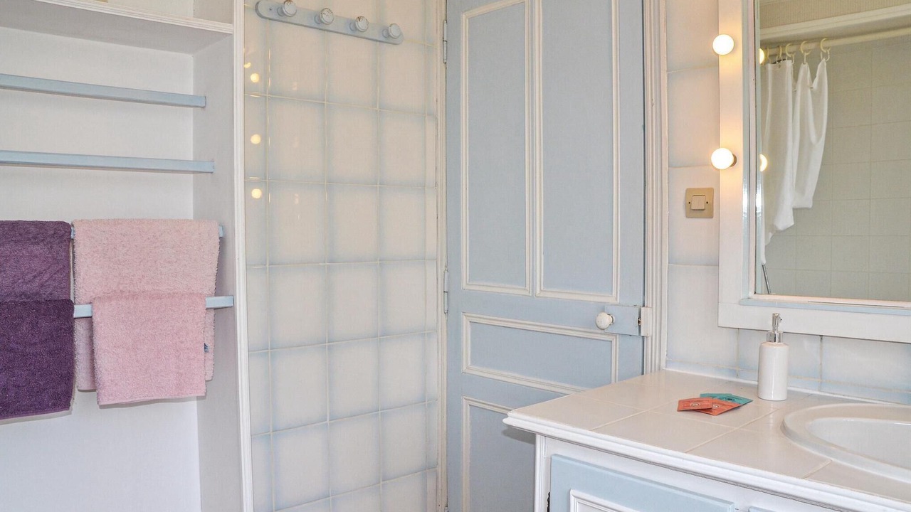 Photo of Bathroom in Mouterre-Silly