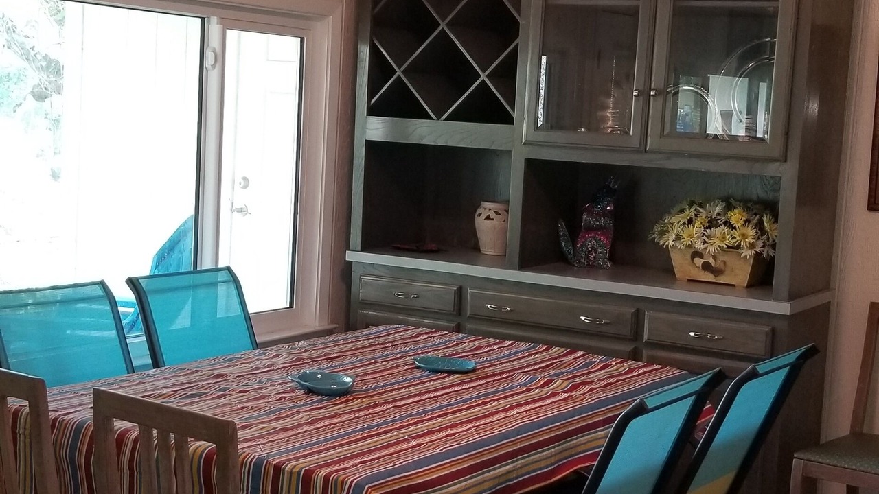 Photo of Bedroom in Elmaton