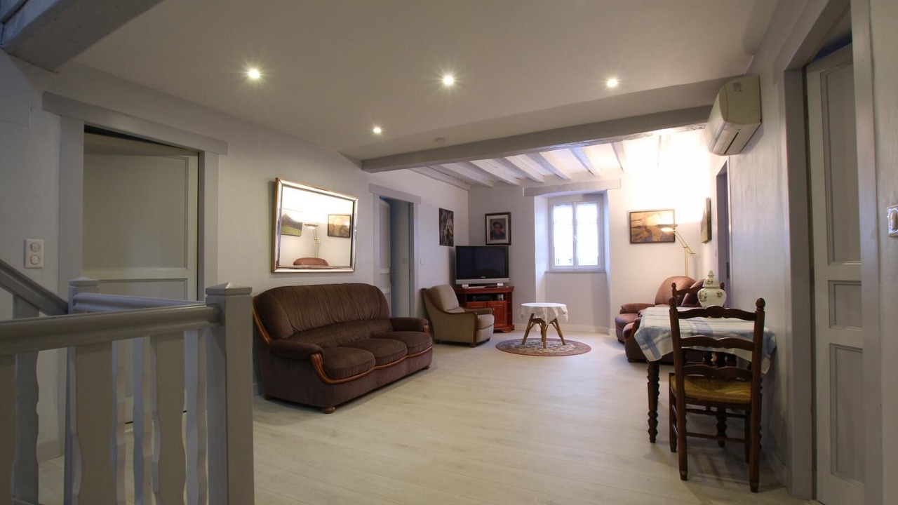 Photo of Livingroom in Mendive