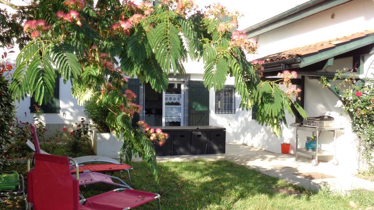 Photo of Patio Balcony in Mendive