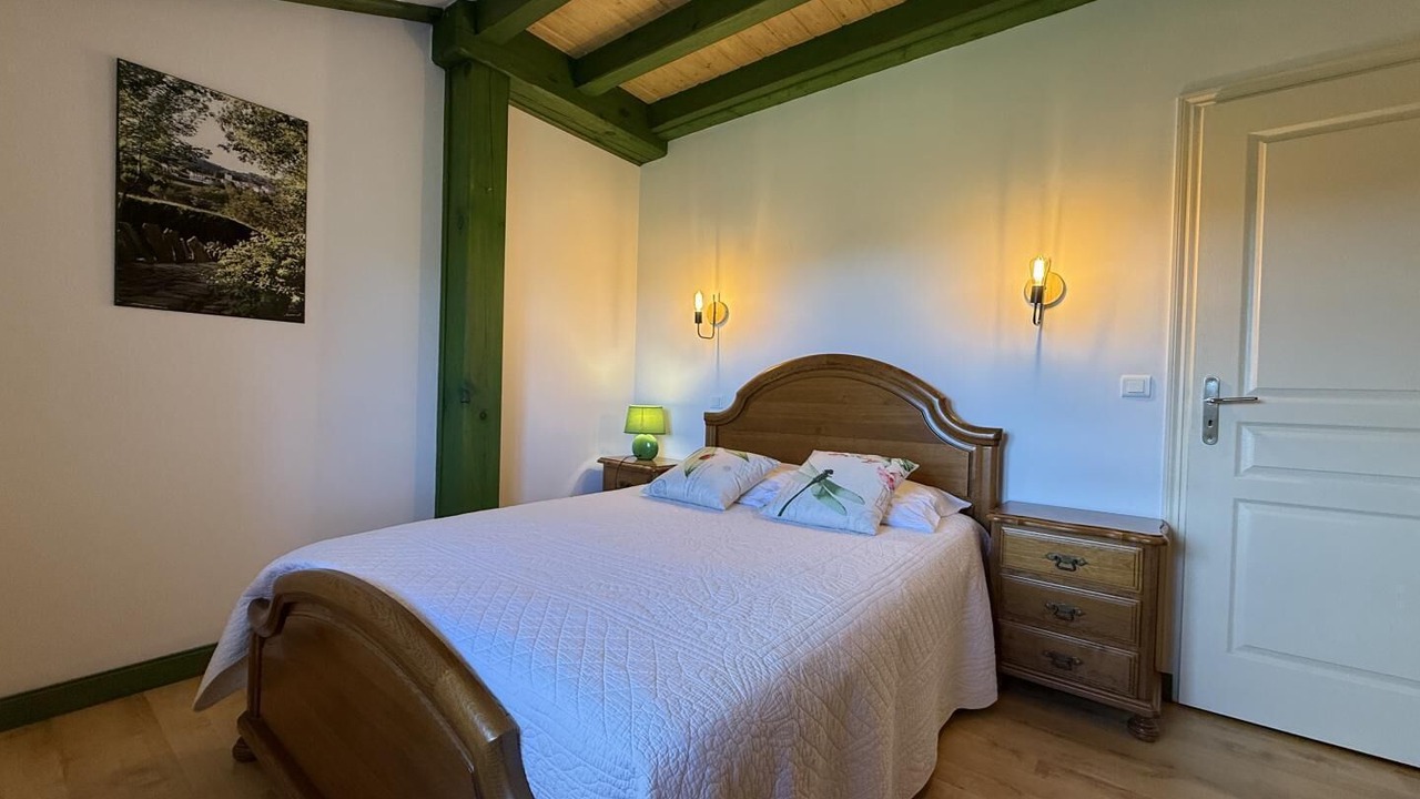 Photo of Bedroom in Sare