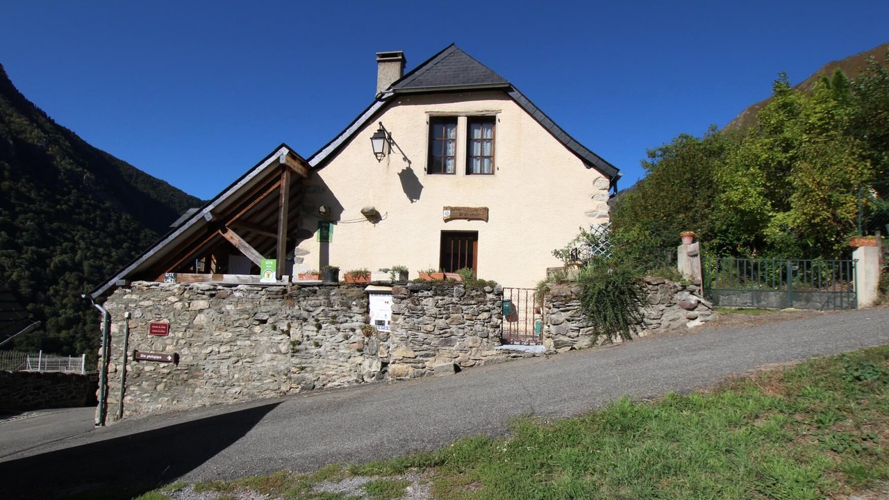 Photo of Outdoor in Cette-Eygun