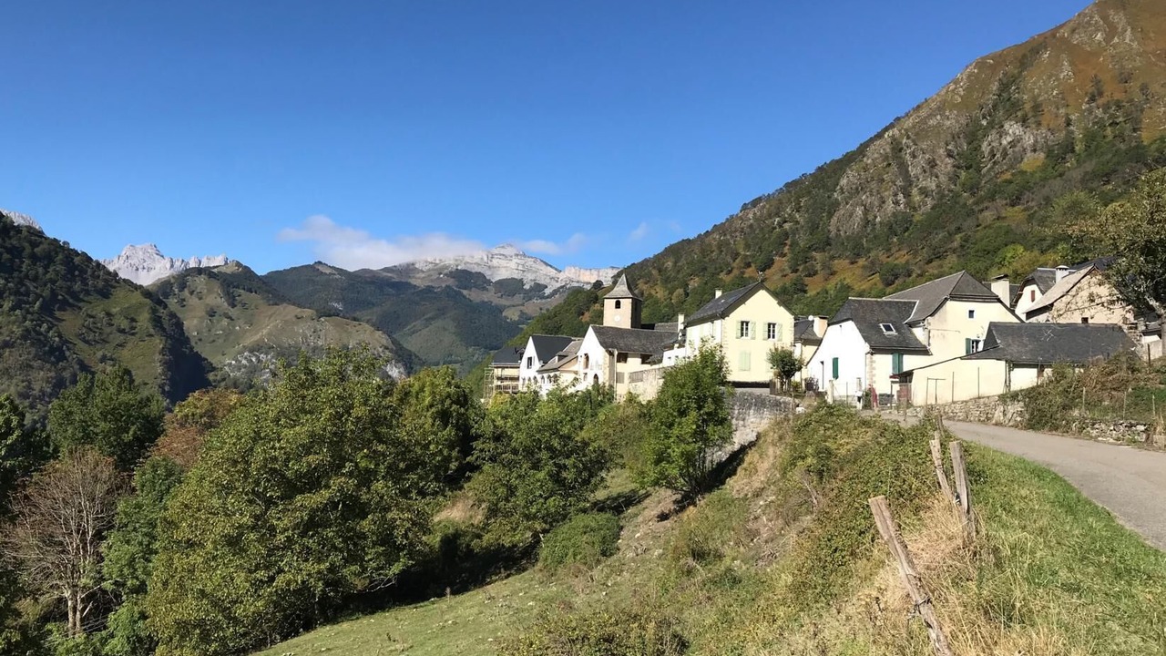 Photo of Others in Cette-Eygun