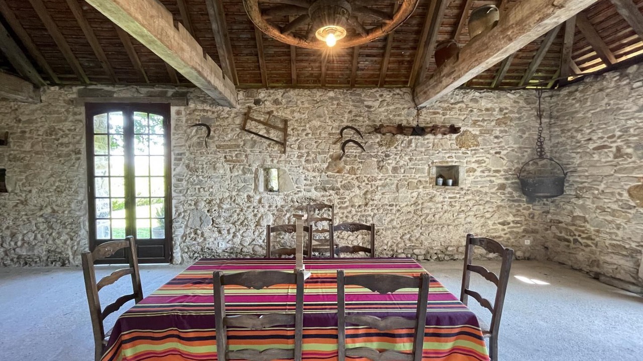 Photo of Others in Viellesegure