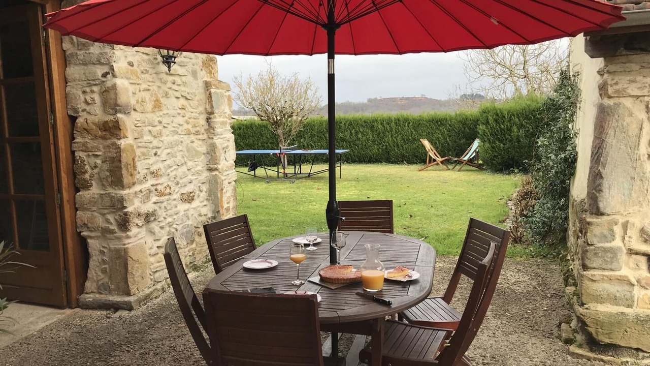 Photo of Outdoor in Viellesegure