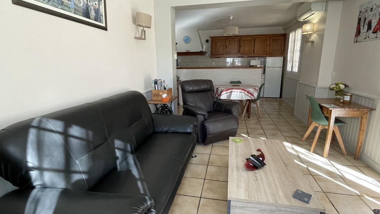 Photo of Livingroom in Uhart-Cize