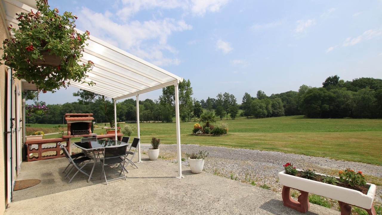 Photo of Outdoor in Arrien