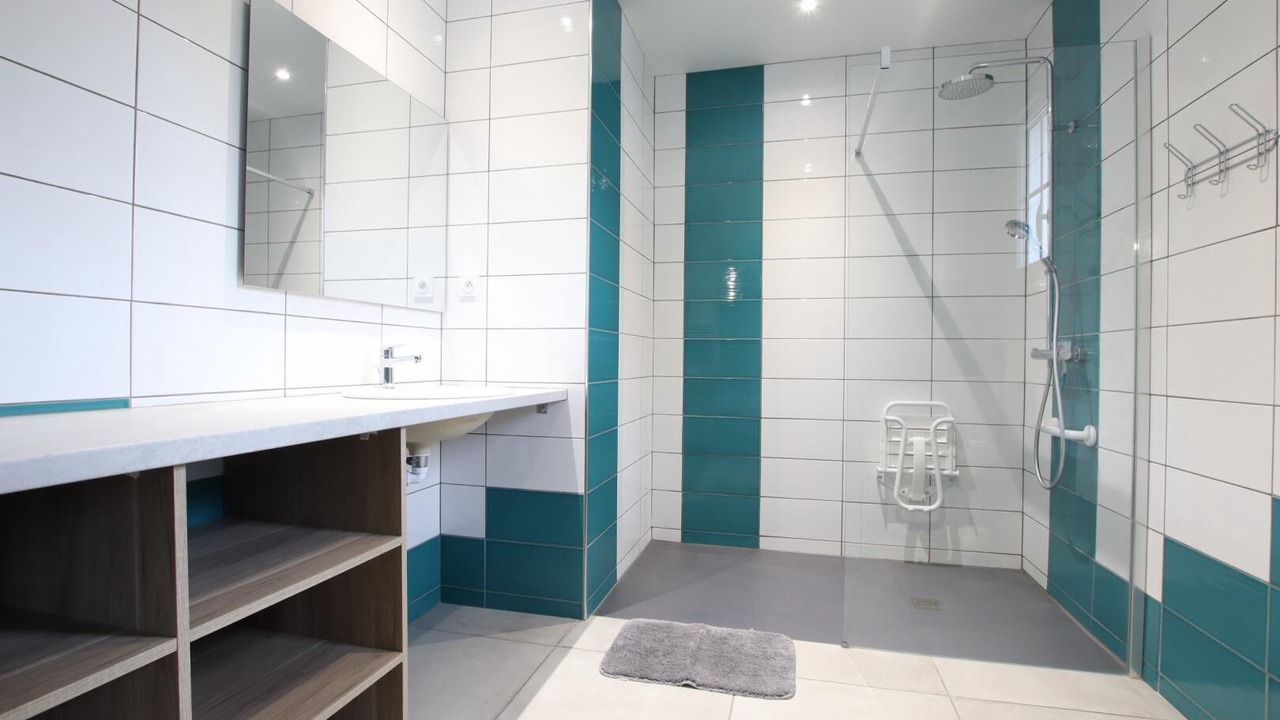 Photo of Bathroom in Ahaxe-Alciette-Bascassan