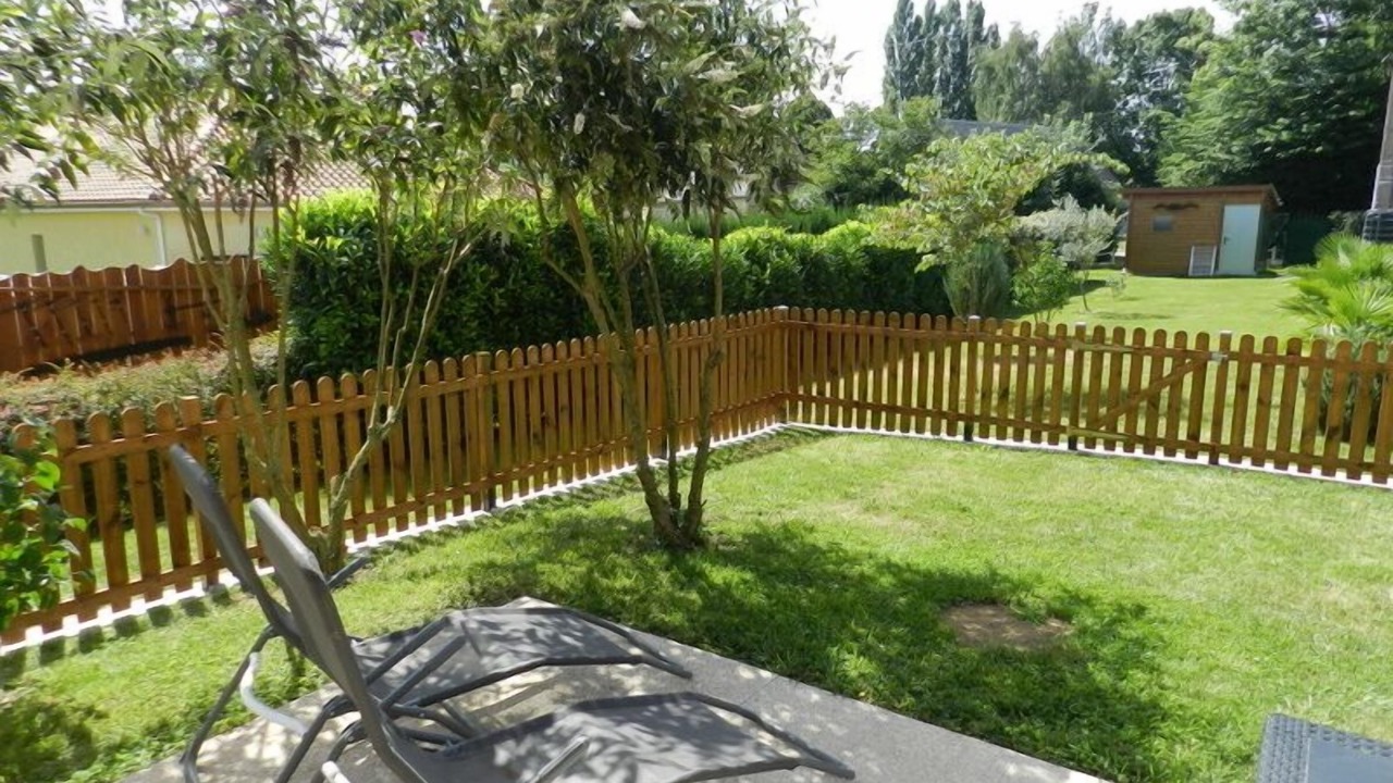 Photo of Outdoor in Lespourcy