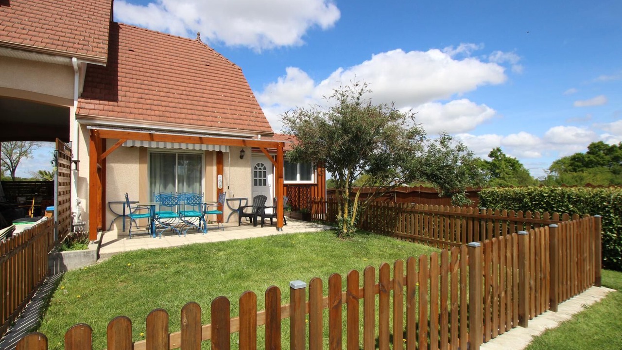 Photo of Outdoor in Lespourcy