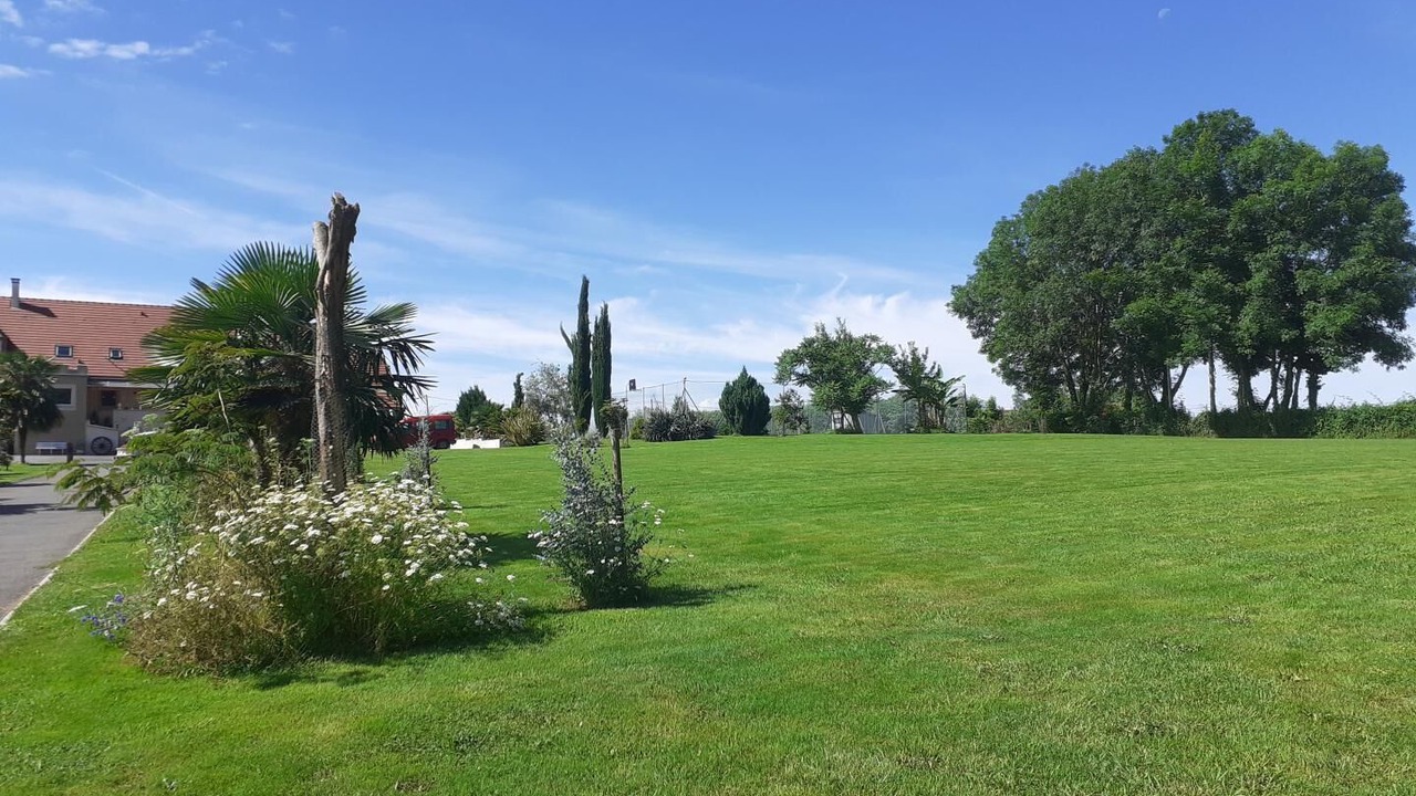 Photo of Outdoor in Lespourcy