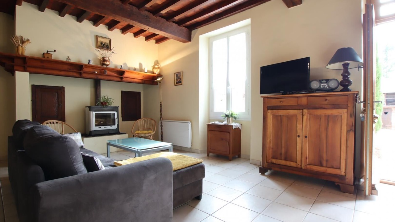 Photo of Livingroom in Riupeyrous