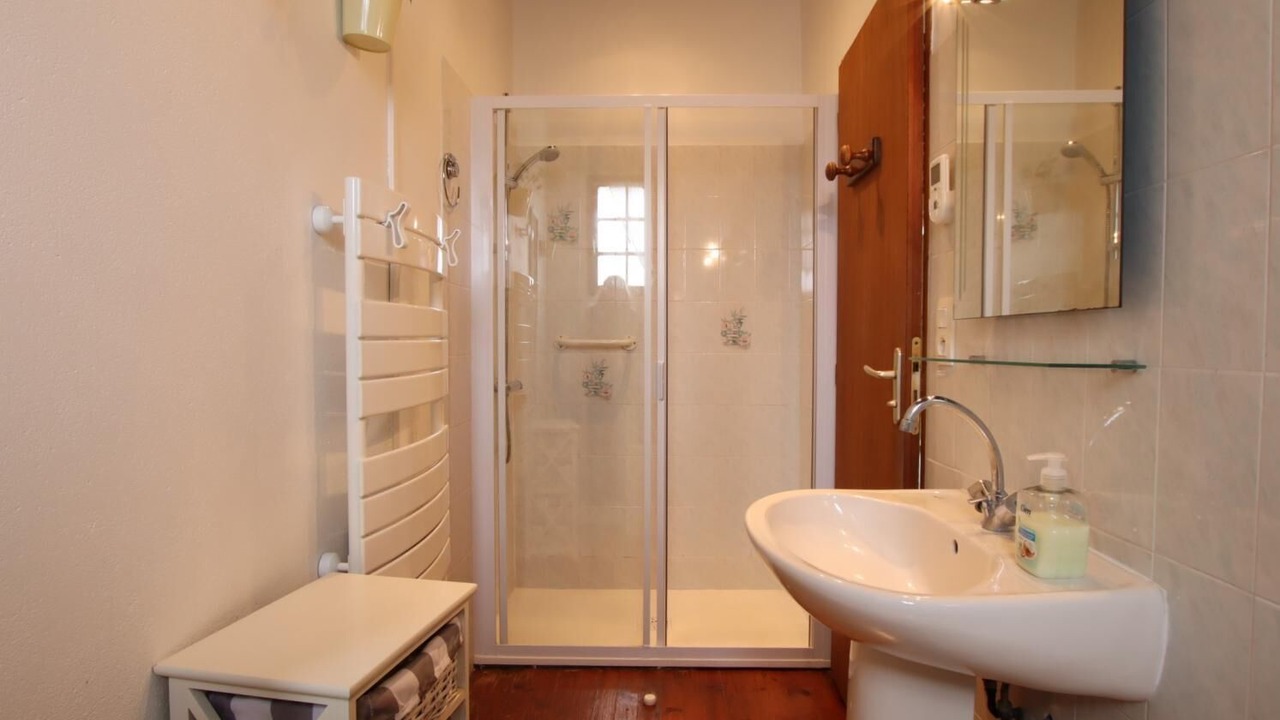 Photo of Bathroom in Riupeyrous