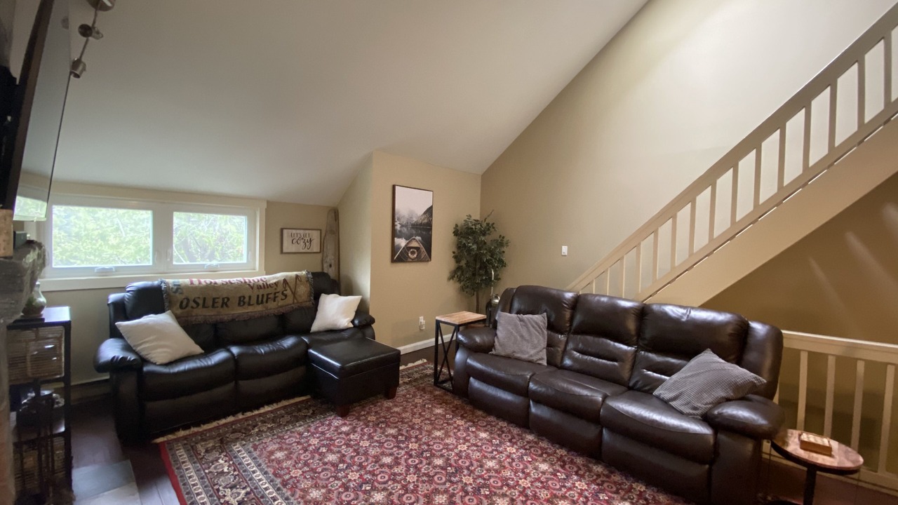 Photo of Livingroom in Collingwood