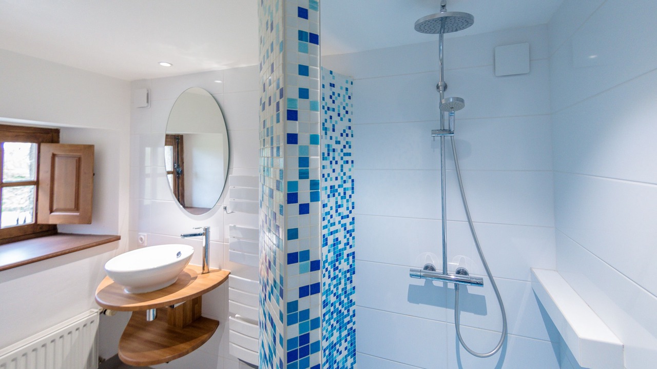 Photo of Bathroom in Corseul