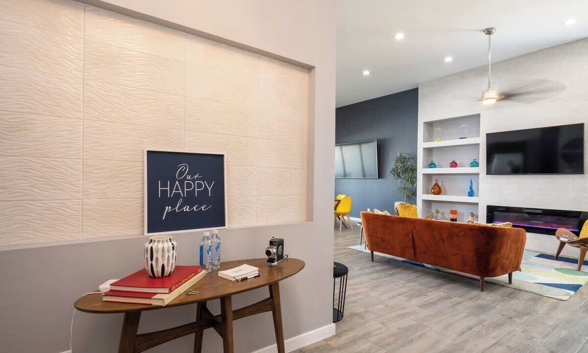 Photo of Livingroom in Biggs Field