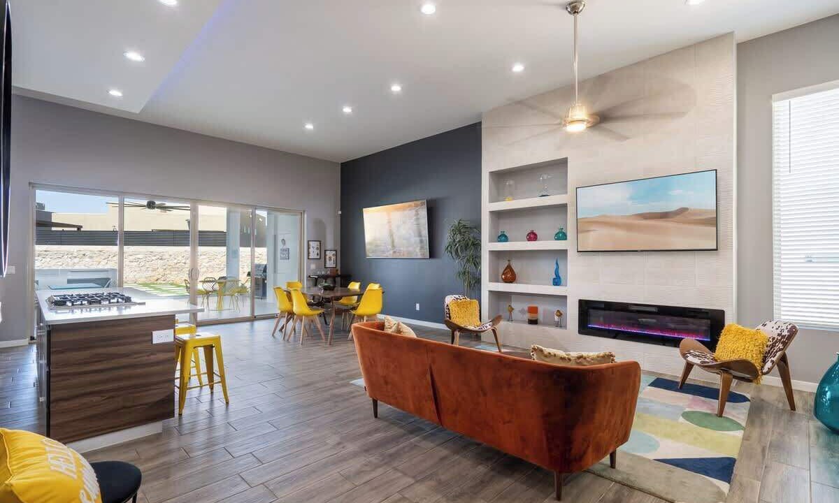 Photo of Livingroom in Biggs Field