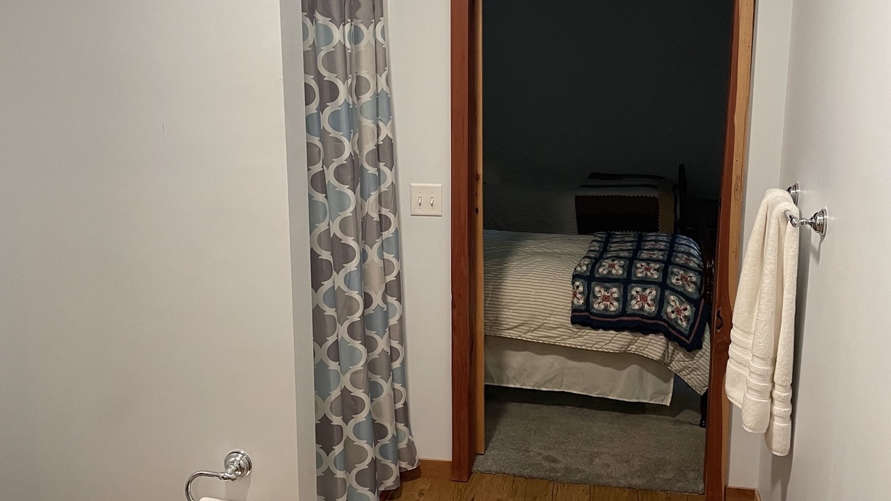 Photo of Bedroom in Midland City