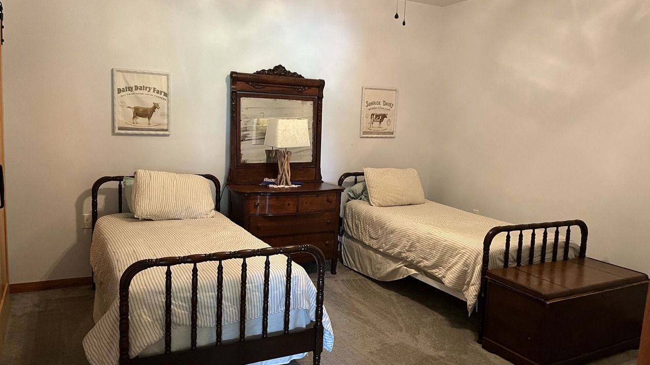 Photo of Bedroom in Midland City