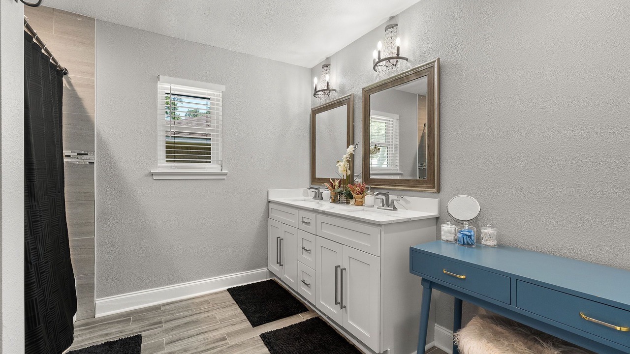 Photo of Bathroom in Northwest Dallas