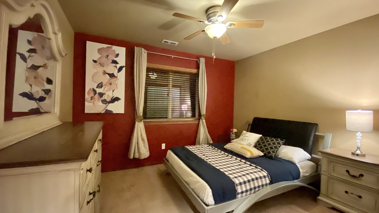 Photo of Bedroom in Mill Creek