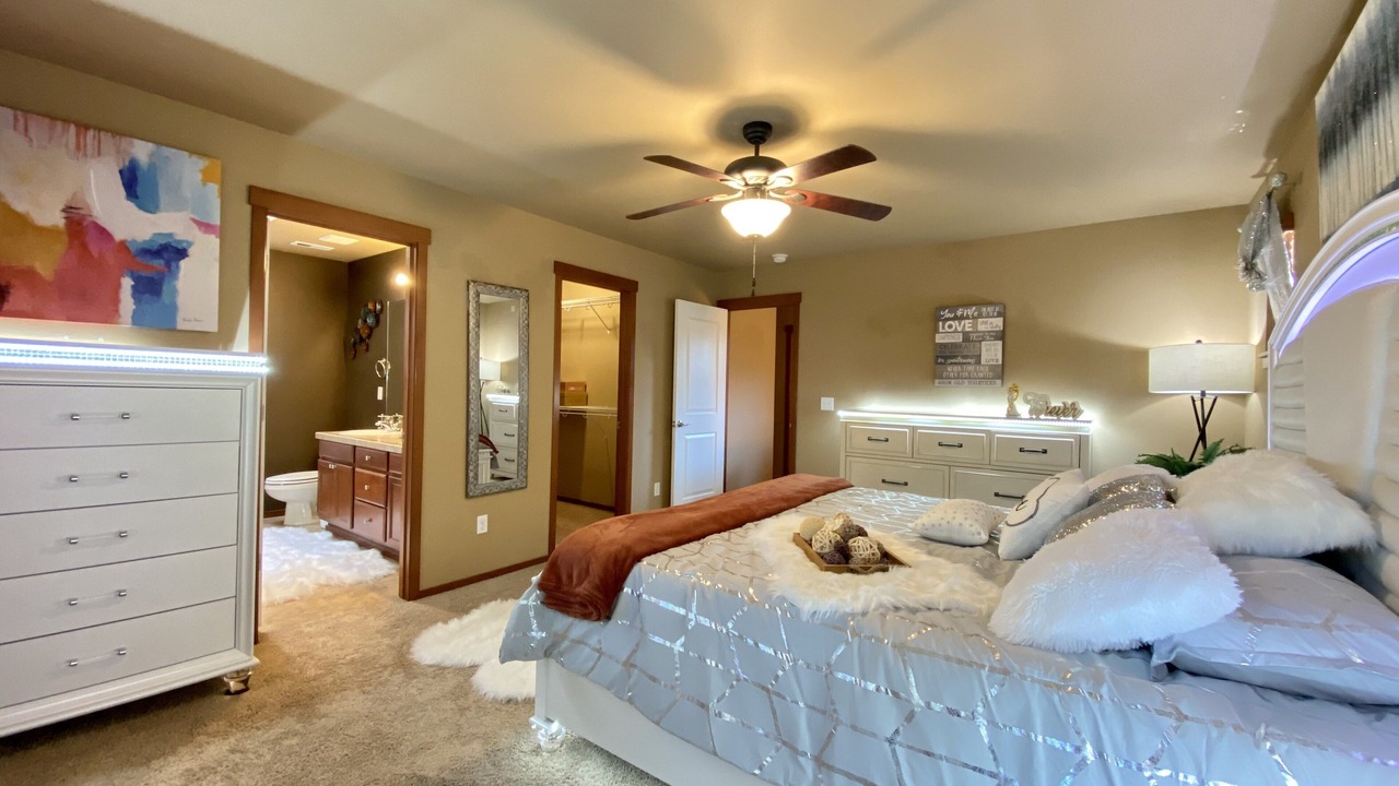 Photo of Bedroom in Mill Creek