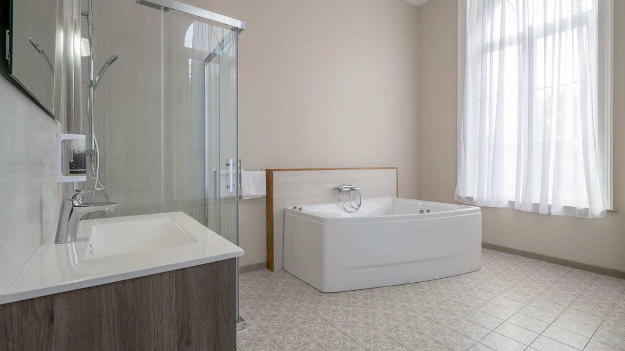 Photo of Bathroom in Cappelle-en-Pevele