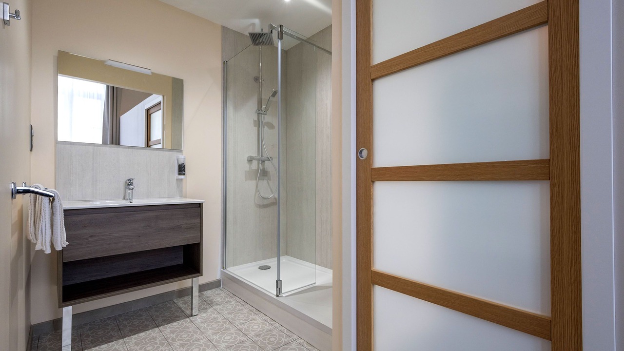 Photo of Bathroom in Cappelle-en-Pevele